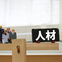 シフト管理と人材
